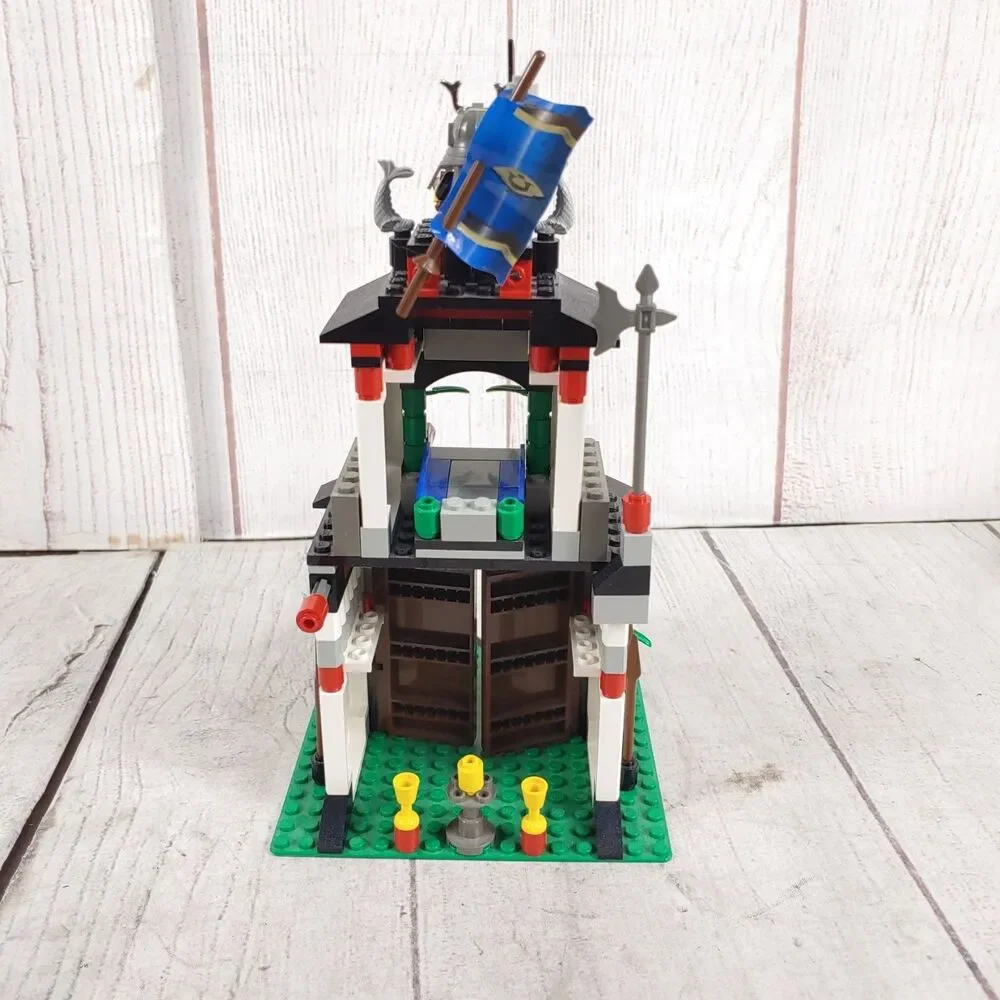 Vintage LEGO Set 6083 Samurai Stronghold - 98% NEAR COMPLETE w/ Manual - No Box